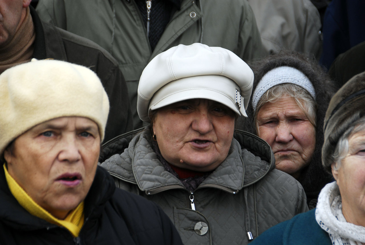 пенсионеры бабушки украина
